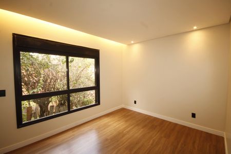 Casa de condomínio à venda com 403m², 4 quartos e 4 vagasquarto 1