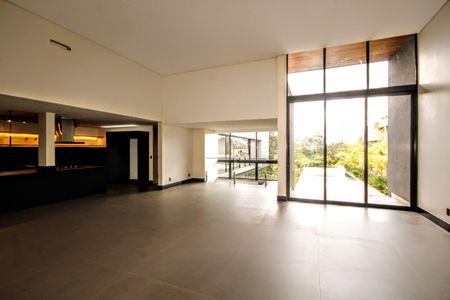 Casa de condomínio à venda com 403m², 4 quartos e 4 vagassala