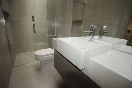 Casa de condomínio à venda com 403m², 4 quartos e 4 vagasbanheiro 3