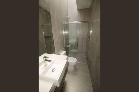 Casa de condomínio à venda com 403m², 4 quartos e 4 vagasbanheiro 2