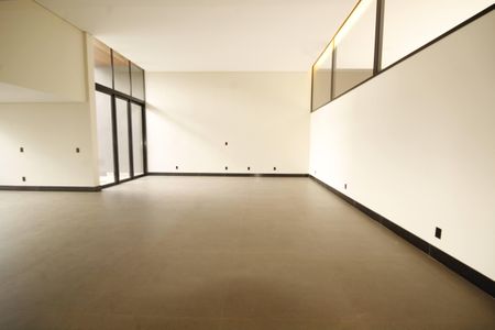 Casa de condomínio à venda com 403m², 4 quartos e 4 vagassala