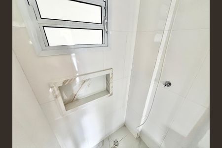 Apartamento para alugar com 48m², 2 quartos e sem vaga Apartamento para alugar com 48m², 2 quartos e sem vagaBanheiro