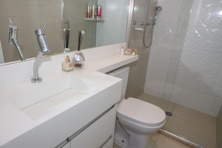 Apartamento à venda com 61m², 2 quartos e 1 vagaBanheiro da Suíte