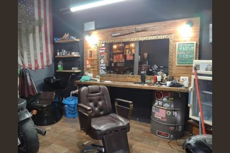 Casa à venda com 136m², 2 quartos e 2 vagas