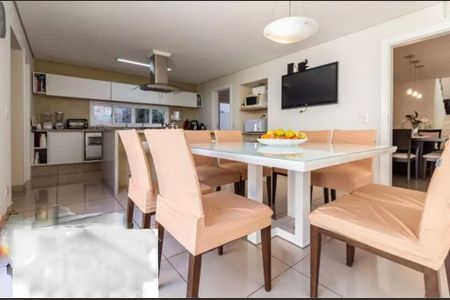 Casa de Condomínio à venda com 4 quartos, 460m² em Alphaville, Santana de Parnaíba