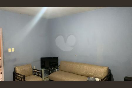 Casa à venda com 2 quartos, 200m² em Ayrosa, Osasco