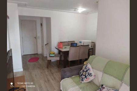 Apartamento à venda com 3 quartos, 73m² em Jardim Tupanci, Barueri