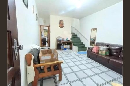 Casa à venda com 3 quartos, 180m² em Jardim Sao Ricardo, São Paulo