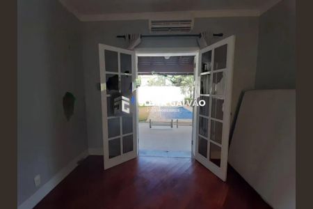 Casa à venda com 3 quartos, 219m² em Vila Costa e Silva, Campinas
