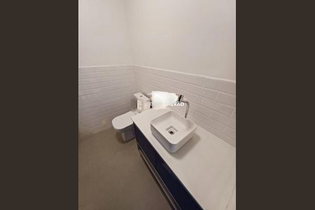 Casa de condomínio à venda com 344m², 4 quartos e 4 vagas