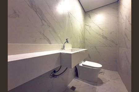 Casa à venda com 4 quartos, 700m² em Alphaville Residencial Zero, Barueri