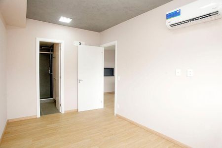 Quarto Suíte de apartamento para alugar com 1 quarto, 46m² em Cidade Baixa, Porto Alegre