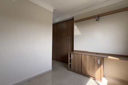 Suíte de apartamento à venda com 2 quartos, 83m² em Jardim Flor da Montanha, Guarulhos