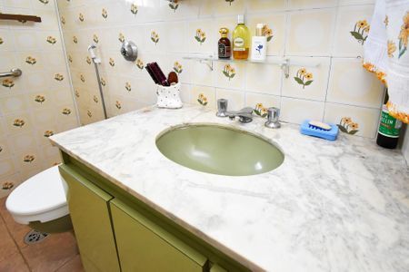 Apartamento para alugar com 75m², 2 quartos e 1 vagabanheiro