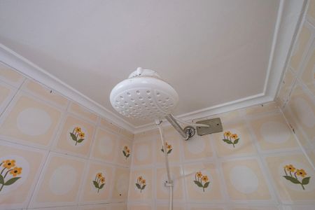 Apartamento para alugar com 75m², 2 quartos e 1 vaga Apartamento para alugar com 75m², 2 quartos e 1 vagaBanheiro social
