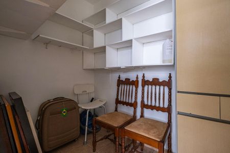 Apartamento para alugar com 75m², 2 quartos e 1 vaga Apartamento para alugar com 75m², 2 quartos e 1 vagaQuarto de Serviço