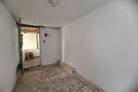Casa para alugar com 50m², 2 quartos e sem vaga Casa para alugar com 50m², 2 quartos e sem vagaentrada