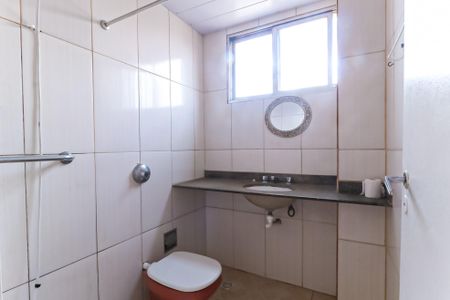 Apartamento para alugar com 50m², 2 quartos e sem vagaBanheiro