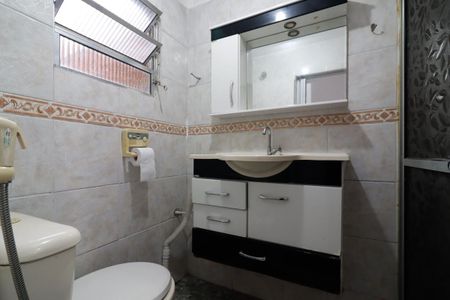 Banheiro de casa para alugar com 1 quarto, 71m² em Vila Guilhermina, São Paulo