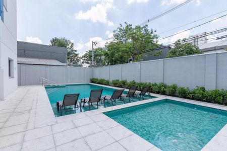 Apartamento à venda com 36m², 2 quartos e sem vagaÁrea comum - Piscina