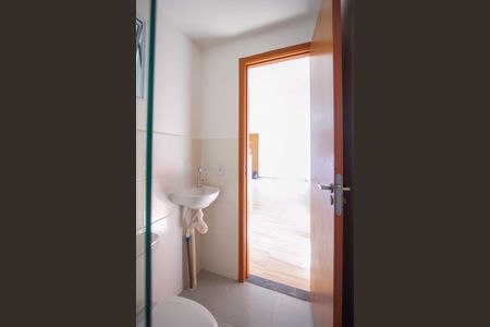 Apartamento para alugar com 42m², 2 quartos e sem vaga Apartamento para alugar com 42m², 2 quartos e sem vagaBanheiro