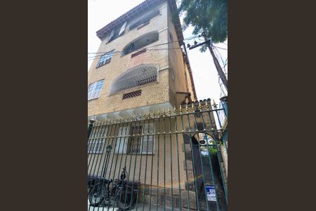 Apartamento para alugar com 60m², 2 quartos e sem vaga Apartamento para alugar com 60m², 2 quartos e sem vagaFachada