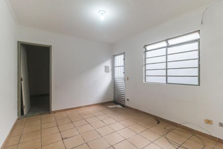 Casa para alugar com 125m², 2 quartos e 2 vagasSala