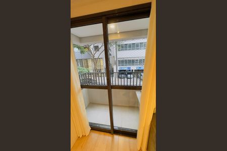 Apartamento para alugar com 36m², 1 quarto e sem vagaVaranda