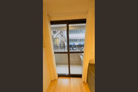 Apartamento para alugar com 36m², 1 quarto e sem vagaVaranda