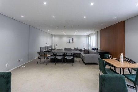 Apartamento para alugar com 40m², 2 quartos e sem vaga