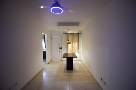 Casa de condomínio para alugar com 70m², 3 quartos e 3 vagas