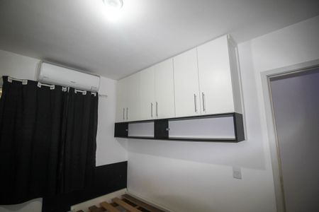 Casa de condomínio para alugar com 70m², 3 quartos e 3 vagas