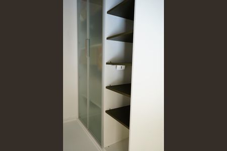 Apartamento para alugar com 75m², 2 quartos e 1 vagaQuarto 1 - Armários