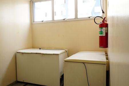 Apartamento para alugar com 75m², 2 quartos e 1 vagaÁrea comum - Salão de festas