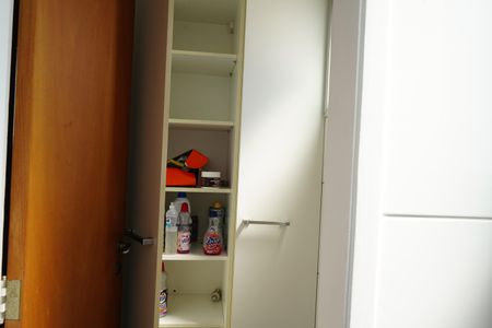 Apartamento para alugar com 75m², 2 quartos e 1 vagaDetalhe da area de serviço