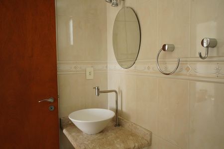 Apartamento para alugar com 75m², 2 quartos e 1 vagaBanheiro