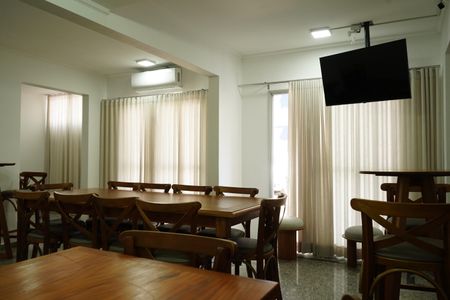 Apartamento para alugar com 75m², 2 quartos e 1 vagaÁrea comum - Salão de festas