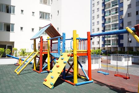 Apartamento para alugar com 75m², 2 quartos e 1 vagaÁrea comum - Playground