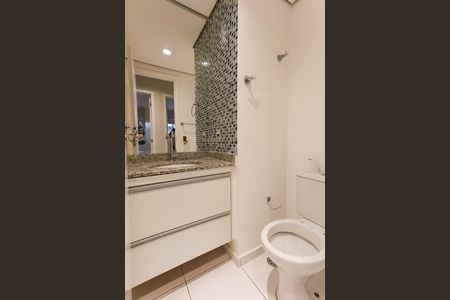 Apartamento à venda com 65m², 3 quartos e 1 vaga Apartamento à venda com 65m², 3 quartos e 1 vagaBanheiro