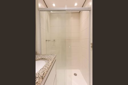 Apartamento à venda com 65m², 3 quartos e 1 vaga Apartamento à venda com 65m², 3 quartos e 1 vagaBanheiro da Suíte