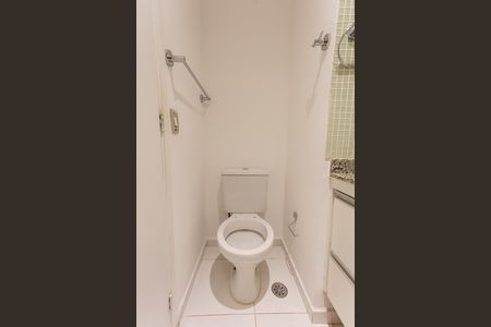 Apartamento à venda com 65m², 3 quartos e 1 vaga Apartamento à venda com 65m², 3 quartos e 1 vagaBanheiro da Suíte