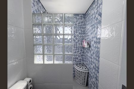 Apartamento para alugar com 43m², 2 quartos e sem vagaBanheiro