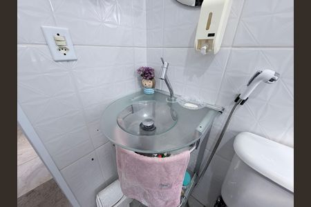 Apartamento para alugar com 43m², 2 quartos e sem vagaBanheiro