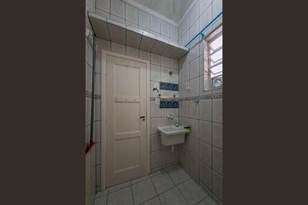 Apartamento para alugar com 41m², 1 quarto e sem vaga Apartamento para alugar com 41m², 1 quarto e sem vagaBanheiro
