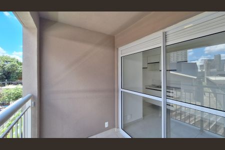 Varanda de apartamento para alugar com 2 quartos, 37m² em Parque Industrial Tomas Edson, São Paulo