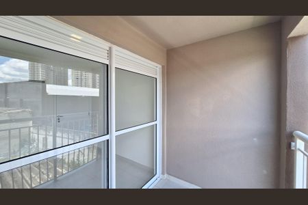 Apartamento para alugar com 37m², 2 quartos e sem vaga Apartamento para alugar com 37m², 2 quartos e sem vagaVaranda