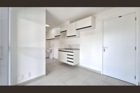 Apartamento para alugar com 37m², 2 quartos e sem vaga Apartamento para alugar com 37m², 2 quartos e sem vagaSala/Cozinha/Área de serviço