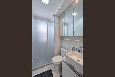 Apartamento à venda com 102m², 3 quartos e 2 vagas Apartamento à venda com 102m², 3 quartos e 2 vagasBanheiro Social