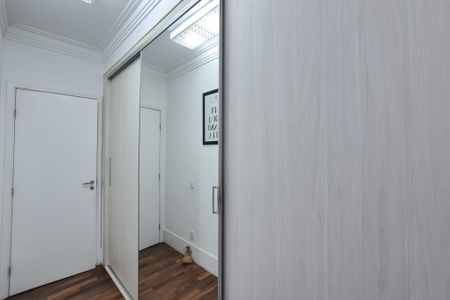 Apartamento à venda com 102m², 3 quartos e 2 vagas Apartamento à venda com 102m², 3 quartos e 2 vagasSuíte