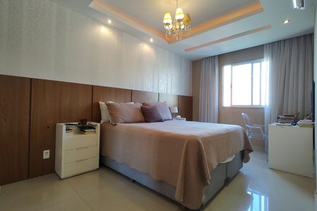Apartamento à venda com 120m², 3 quartos e 2 vagasQuarto 2 - Suíte
